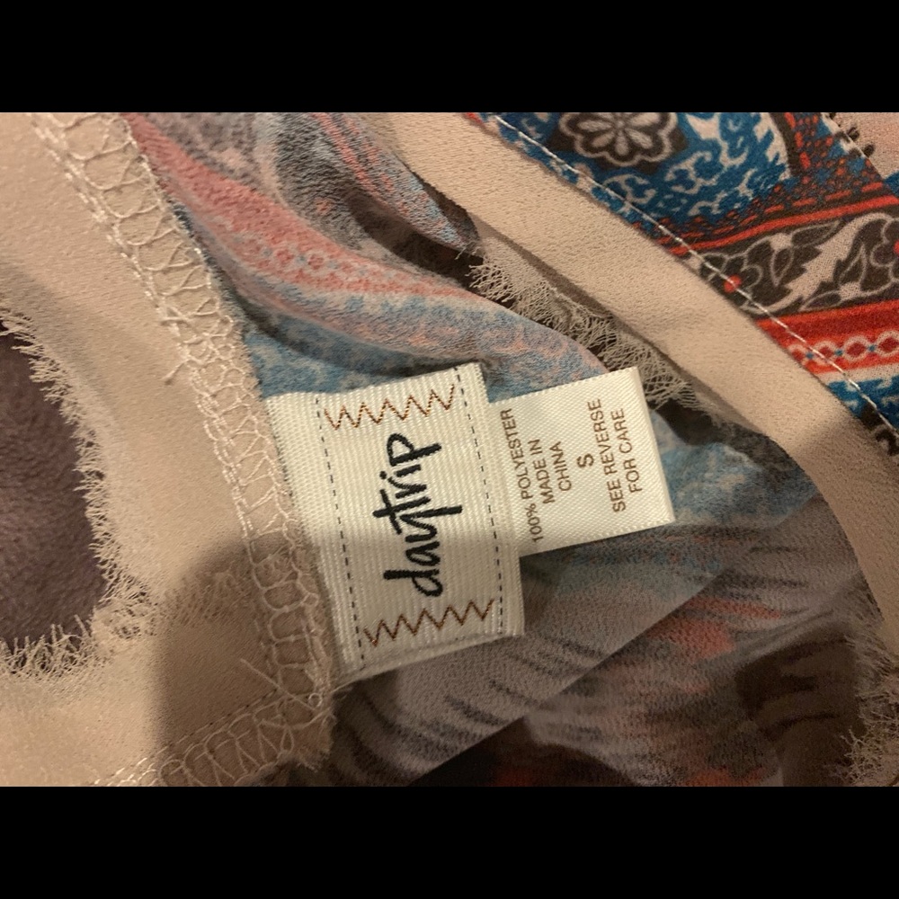 Aztec patterned tank - Picture 2 of 2